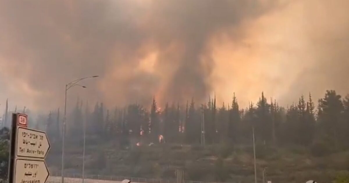 Israel: Curious fires “swallow” Jerusalem – Netanyahu’s help from Greece ready to help help from Greece