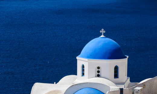 Εκκλησία στη Σαντορίνη