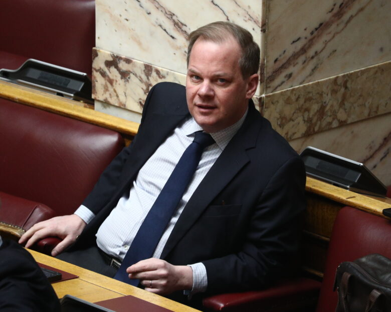 Κώστας Καραμανλής: Είμαι στη διάθεση των αρχών για να λάμψει η αλήθεια – Αιχμές για τον εφέτη ανακριτή Λάρισας
