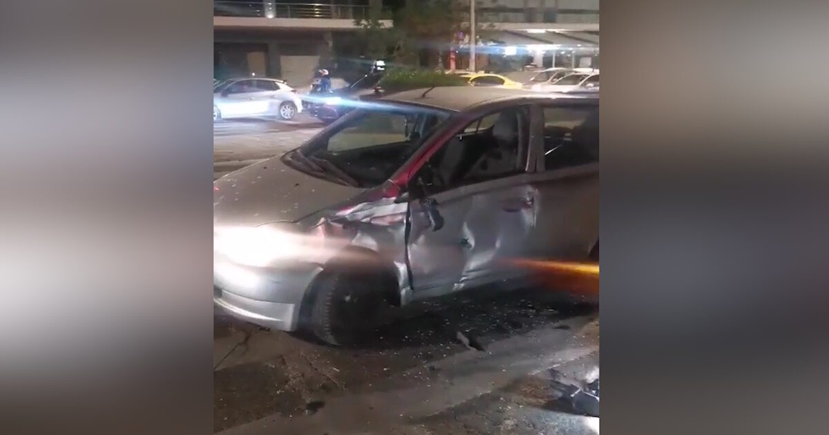 8 vehicles on Poseidon Avenue with 9 injured