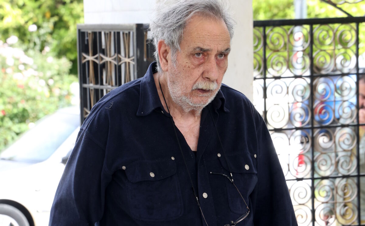 Κώστας Αρζόγλου