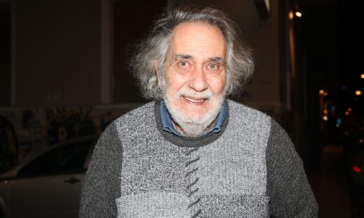 Ο Κώστας Αρζόγλου