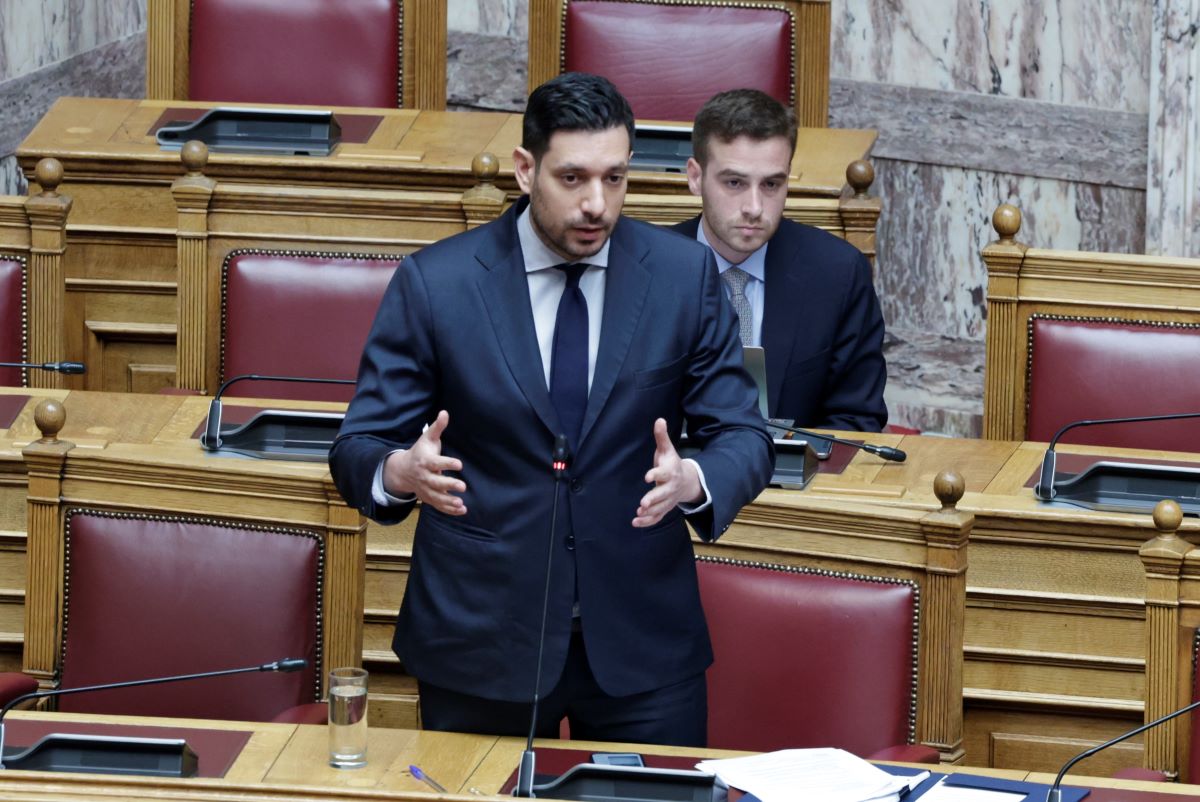 Ο αναπληρωτής υπουργός Υποδομών και Μεταφορών Κωνσταντίνος Κυρανάκης στη Βουλή