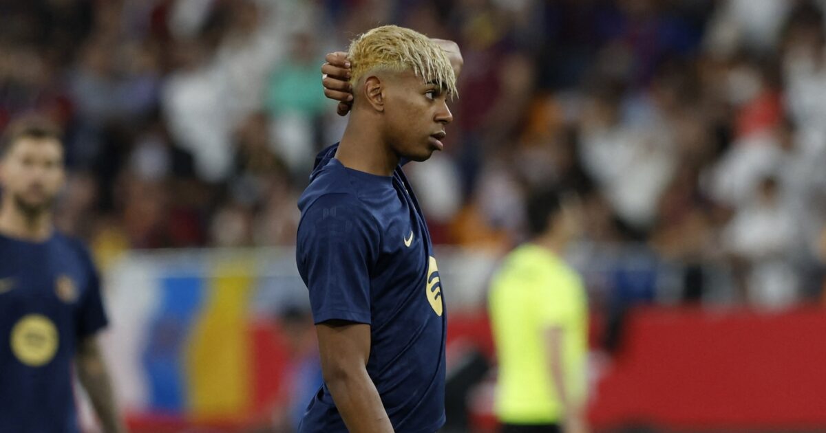 Barcelona – Real Madrid: Lamin Yamal’s platinum wool stole impressions in the final