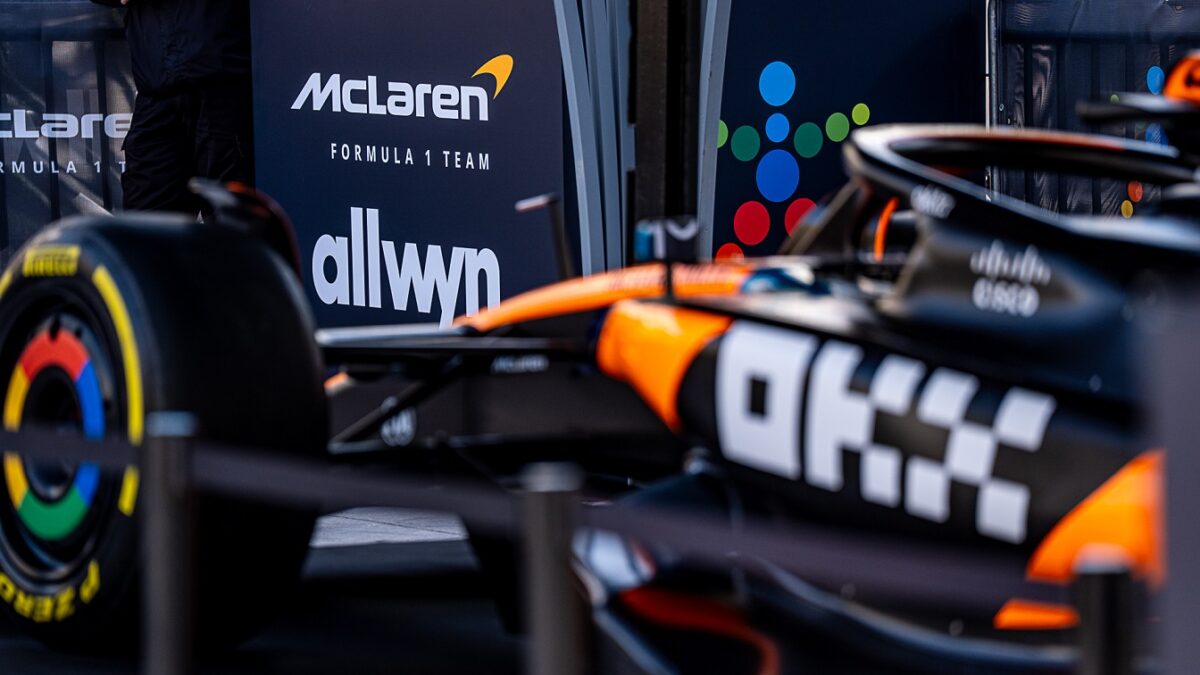Το μονοθέσιο της McLaren ήρθε στην Ελλάδα και άφησε ιστορία