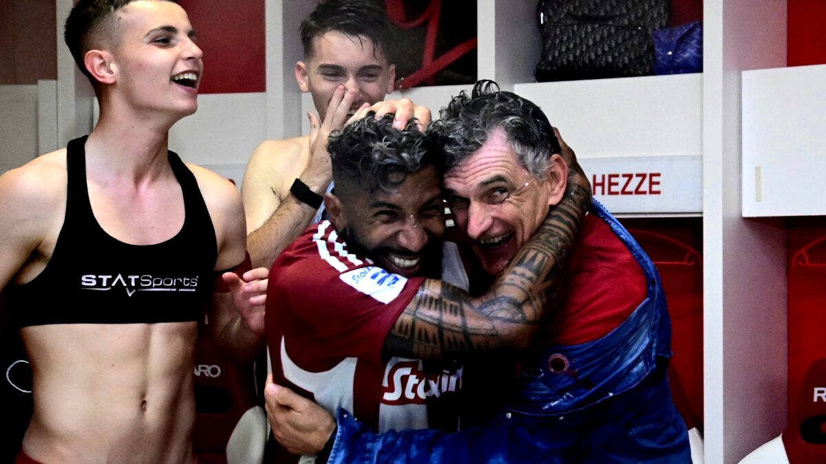 Ο Μεντιλίμπαρ με τον Ροντινέι