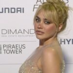 Κόνι Μεταξά: Εντυπωσιακή στο Athens Fashion Week μετά το χωρισμό