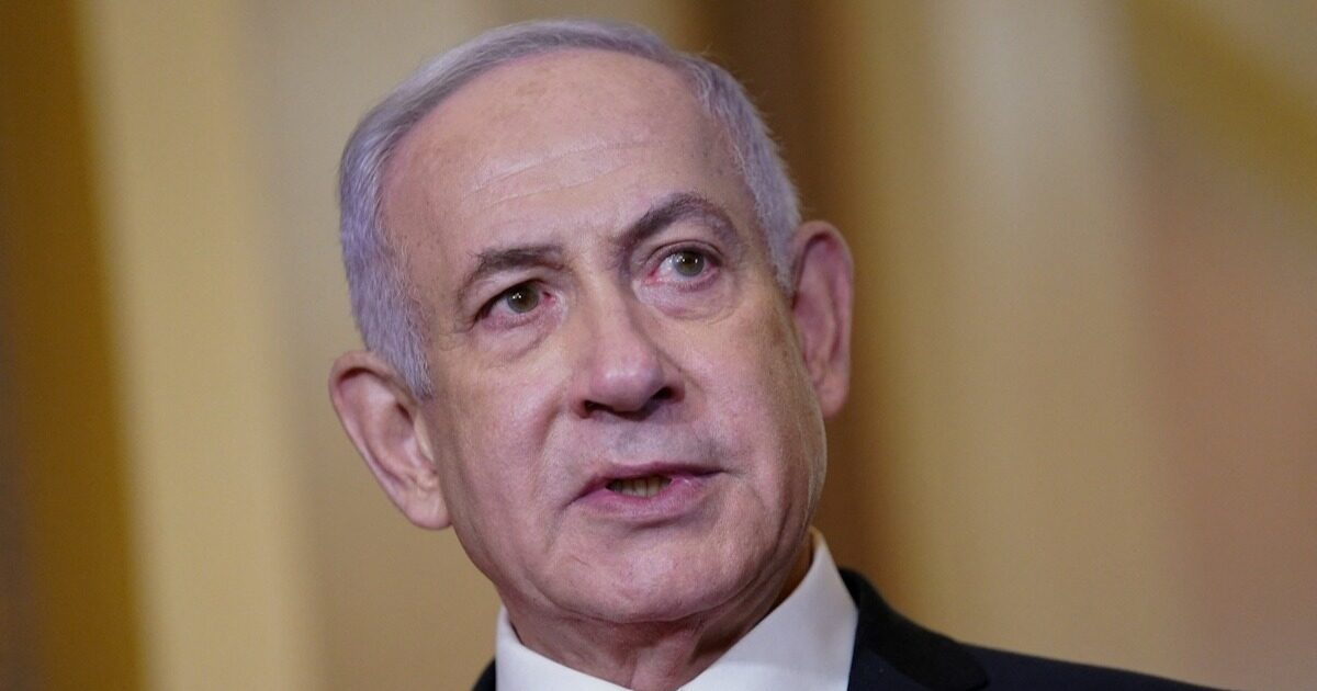 “Benjamin Netanyahu asked for help to delay his trial,” says Sin Beet