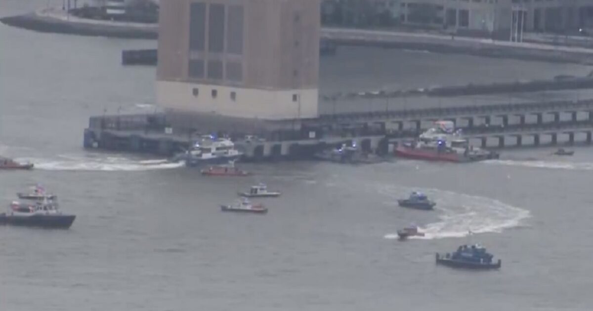 New York: Helicopter fell on the Hudson River – a dead