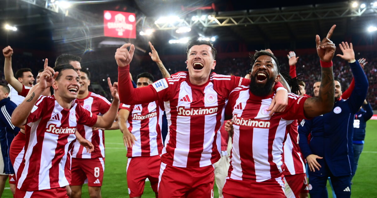 Olympiacos: FIFA President Gianni Infantino, congratulated the Reds for the championship