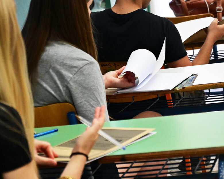 Πανελλήνιες 2025: Πως η χρηματο-οικονομική τεχνολογία δημιουργεί επαγγέλματα του μέλλοντος