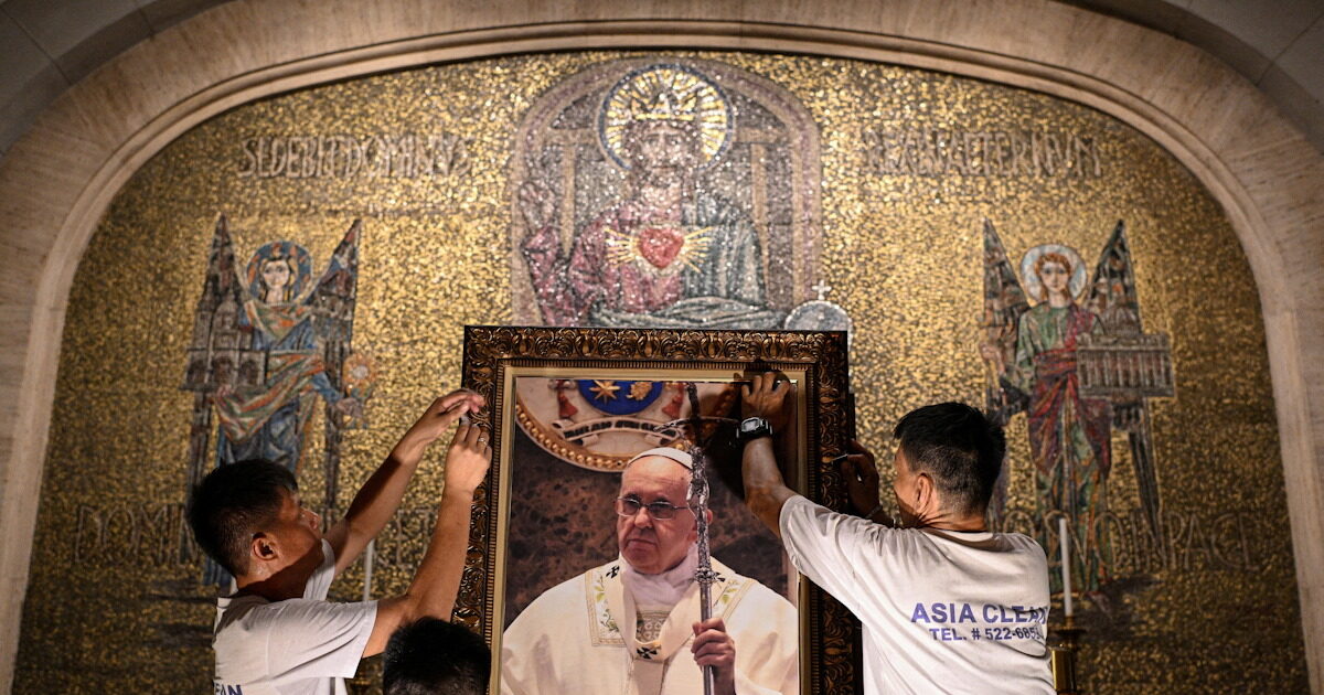 Pope Francis: Stroke and heart failure The cause of death