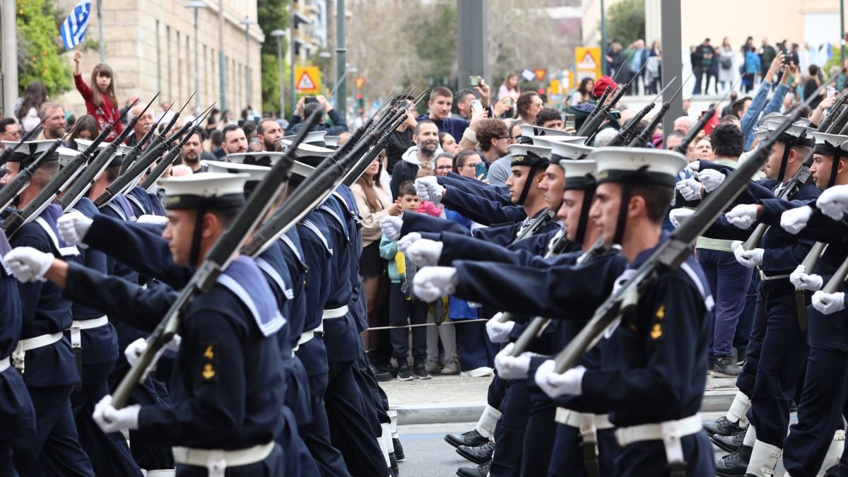 Από τη στρατιωτική παρέλαση για την Εθνική επέτειο της 25ης Μαρτίου