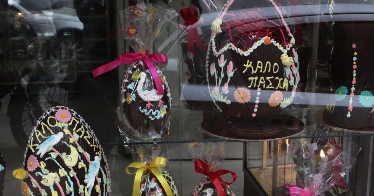 Easter Festive Hours: What time do they open and what time the shops are closed, today Good Friday