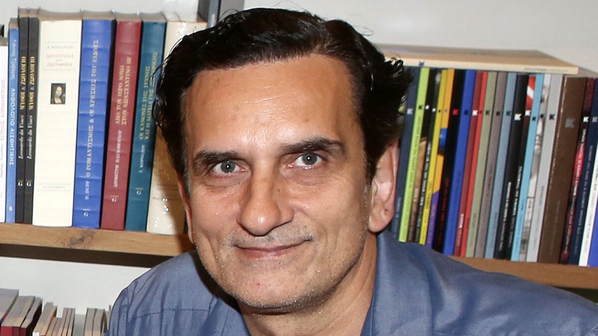 Νίκος Ψαρράς