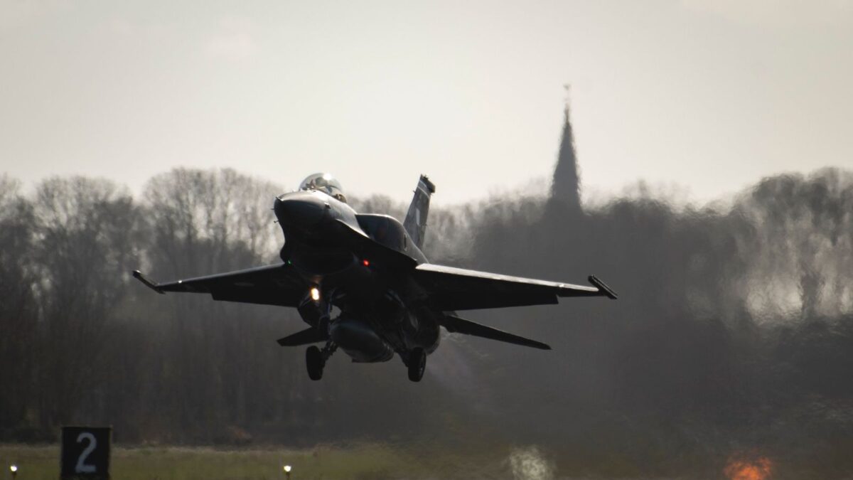 Στην εποχή των F-35 μπάινει η Πολεμική Αεροπορία και στέλνει μήνυμα ισχύος με τη συμμετοχή σε «RAMSTEIN FLAG 25» και «ΗΝΙΟΧΟ 25»