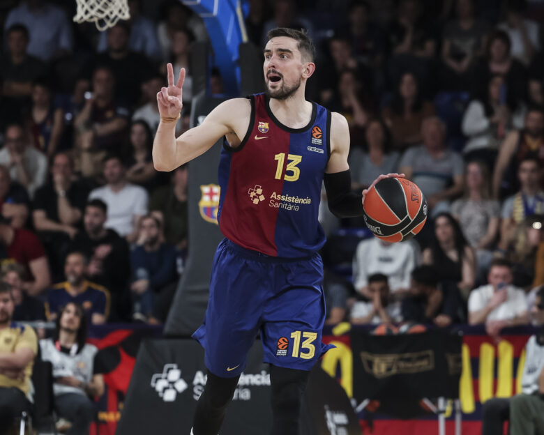 Ο Τόμας Σατοράνσκι της Μπαρτσελόνα προέβλεψε τον Παναθηναϊκό στην κορυφή της Euroleague και τον Ολυμπιακό στη δεύτερη θέση
