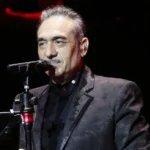 Νότης Σφακιανάκης