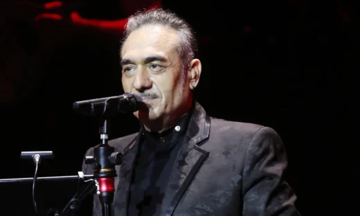 Νότης Σφακιανάκης