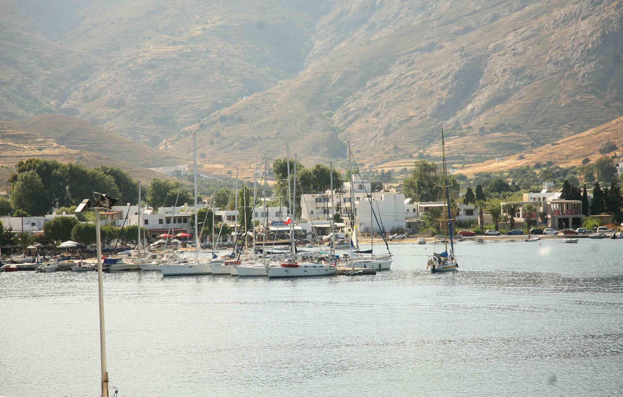 Το Λιμάνι της Σίφνου