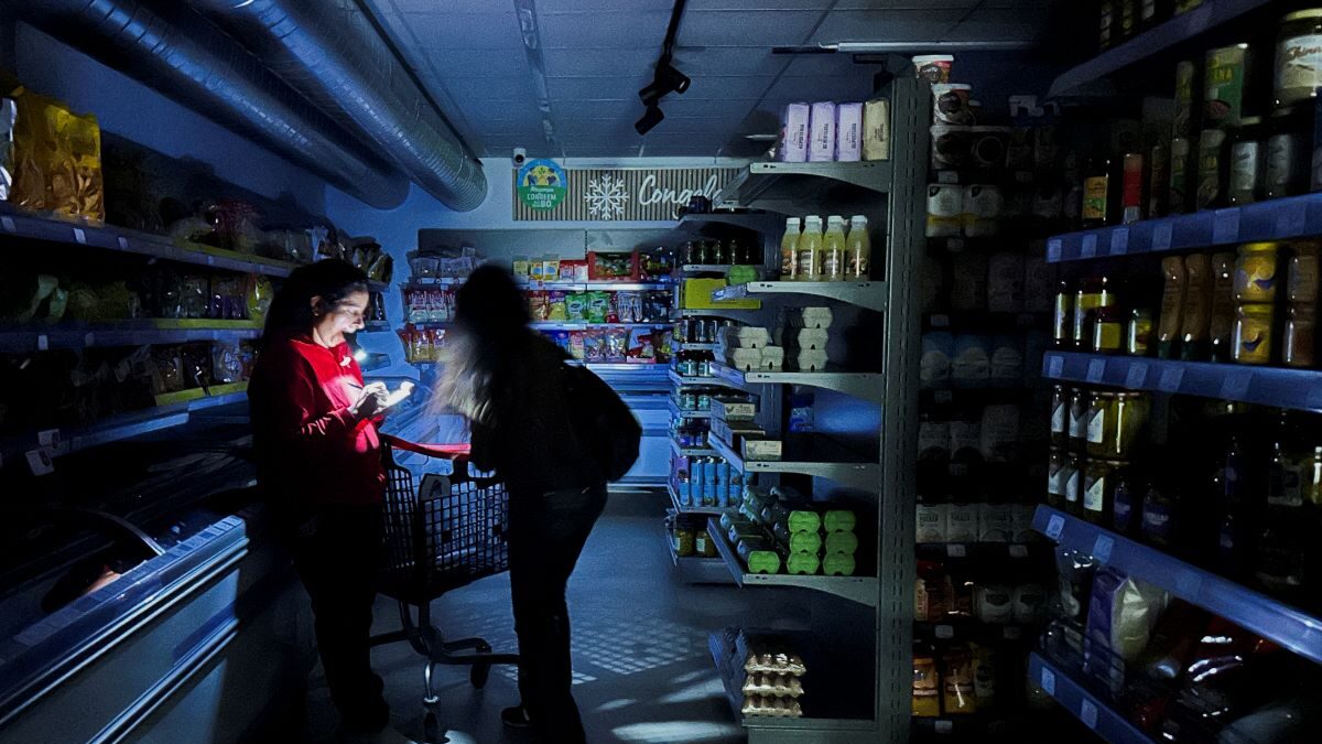 Στο σκοτάδι βυθίστηκε η Ισπανία εξαιτίας του μπλακ άουτ