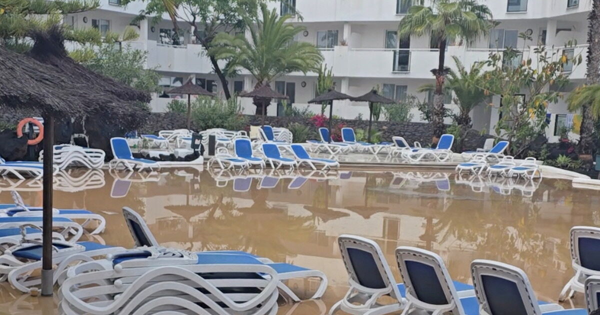 Spain: flooded roads after heavy thunders