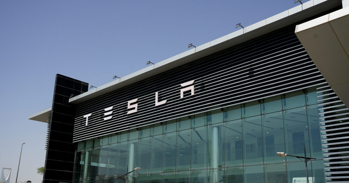 Tesla will not sell in China her cars manufactured in the US