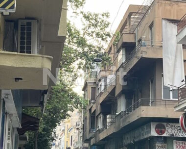Το κτίριο στα Εξάρχεια που τελούσε υπό κατάληψη