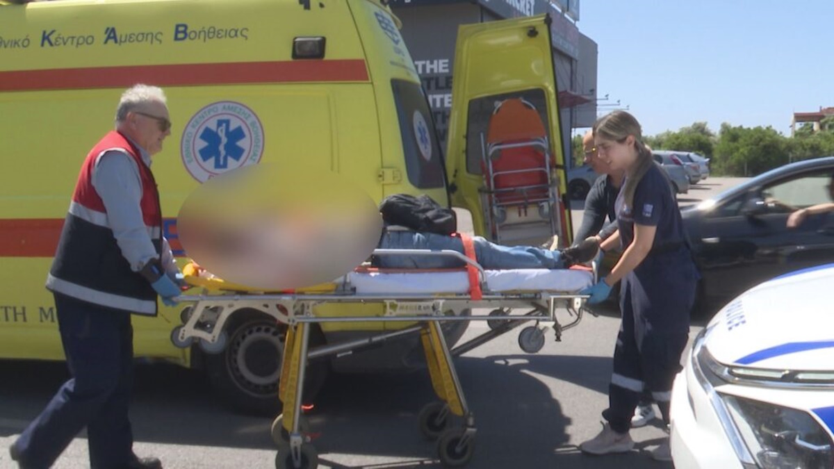 Το αυτοκίνητο που αναποδογύρισε στην Καλαμάτα