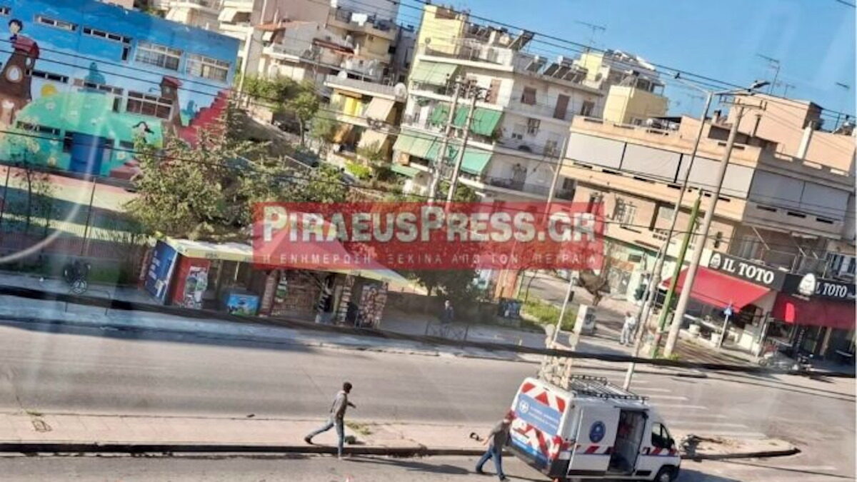 Ένα όχημα της Τροχαίας στο δρόμο
