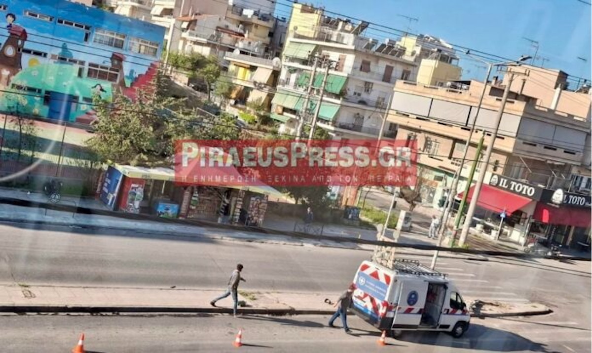 Ένα όχημα της Τροχαίας στο δρόμο