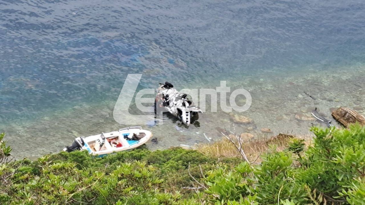 Αυτοκίνητο έπεσε στη θάλασσα
