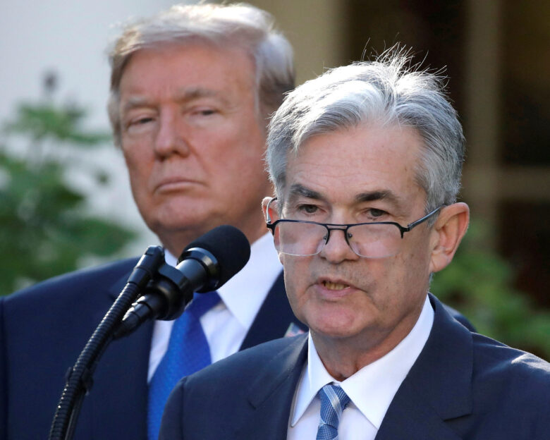 Γιατί η «ανεξαρτησία» του Πάουελ (Fed) από τον Λευκό Οίκο και τον Τραμπ, αφορά και… εμάς