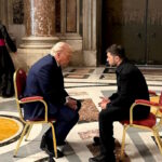 Ο Ντόναλντ Τραμπ και ο Βολοντίμιρ Ζελενσκι στο Βατικανό