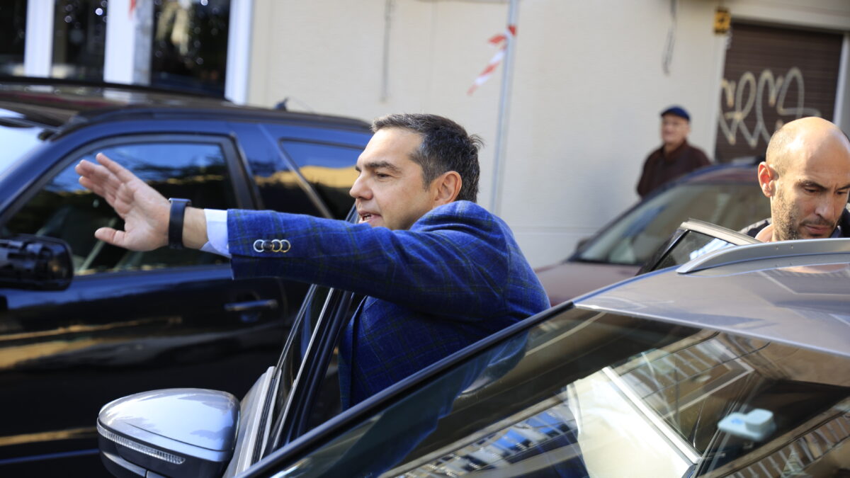 Ο Αλέξης Τσίπρας 
(ΓΙΩΡΓΟΣ ΚΟΝΤΑΡΙΝΗΣ