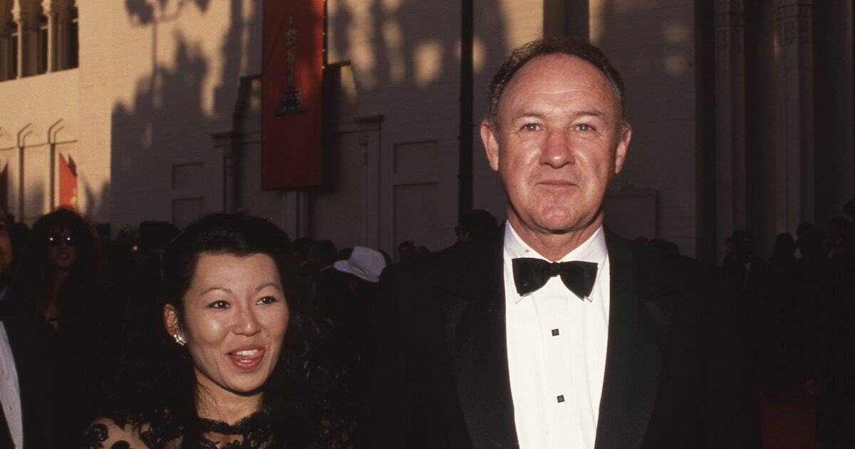 Jean Huckman: In “Light” moving handwritten notes to his wife – “Good morning beautiful girl”
