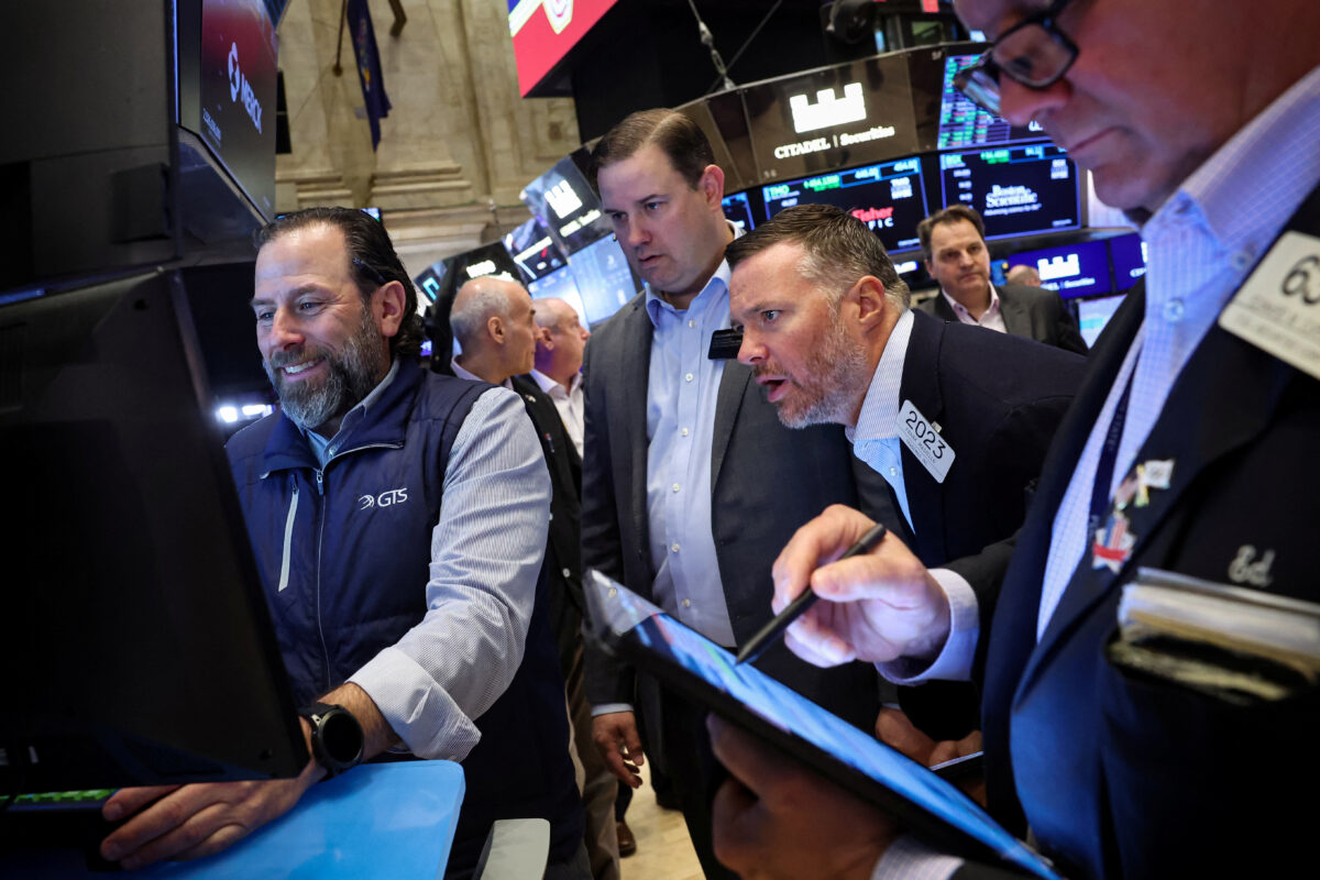 Traders στο χρηματιστήριο της Νέας Υόρκης