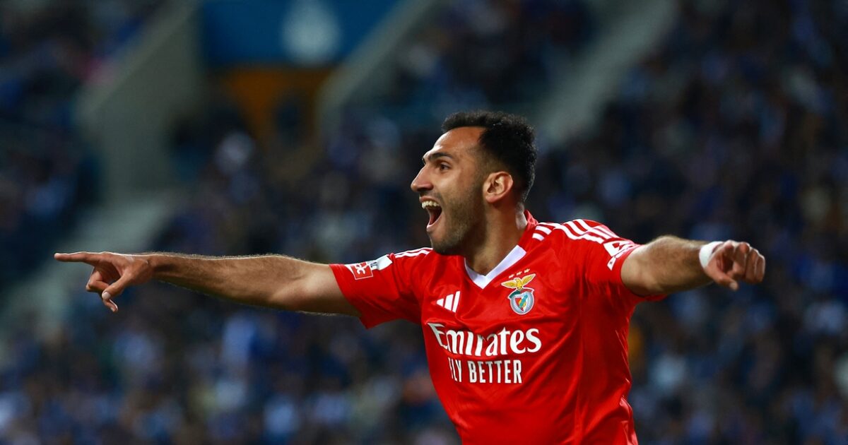 “Hot” Vangelis Pavlidis scored two goals in Guimaras – Benfica