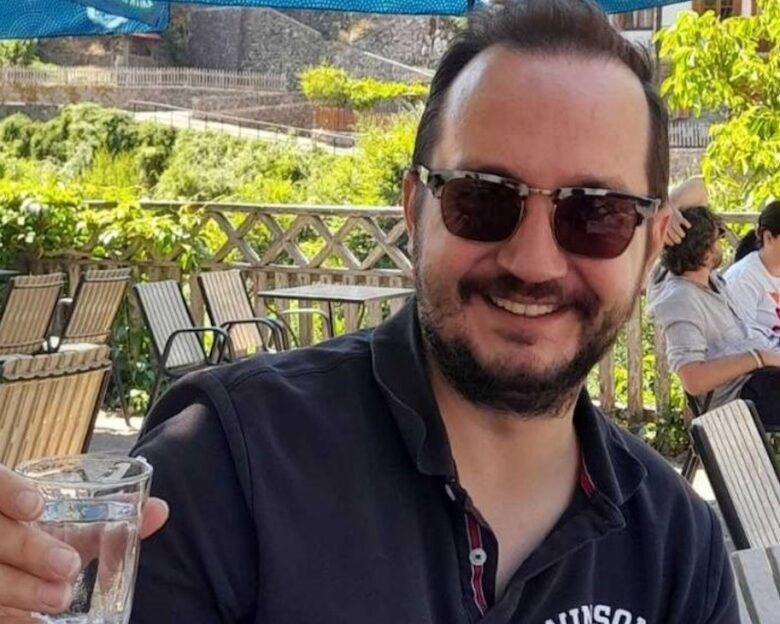 Βασίλης Καλογήρου: Σε «ισχαιμία του μυοκαρδίου» οφείλεται ο θάνατός του – Το πόρισμα των ιατροδικαστών