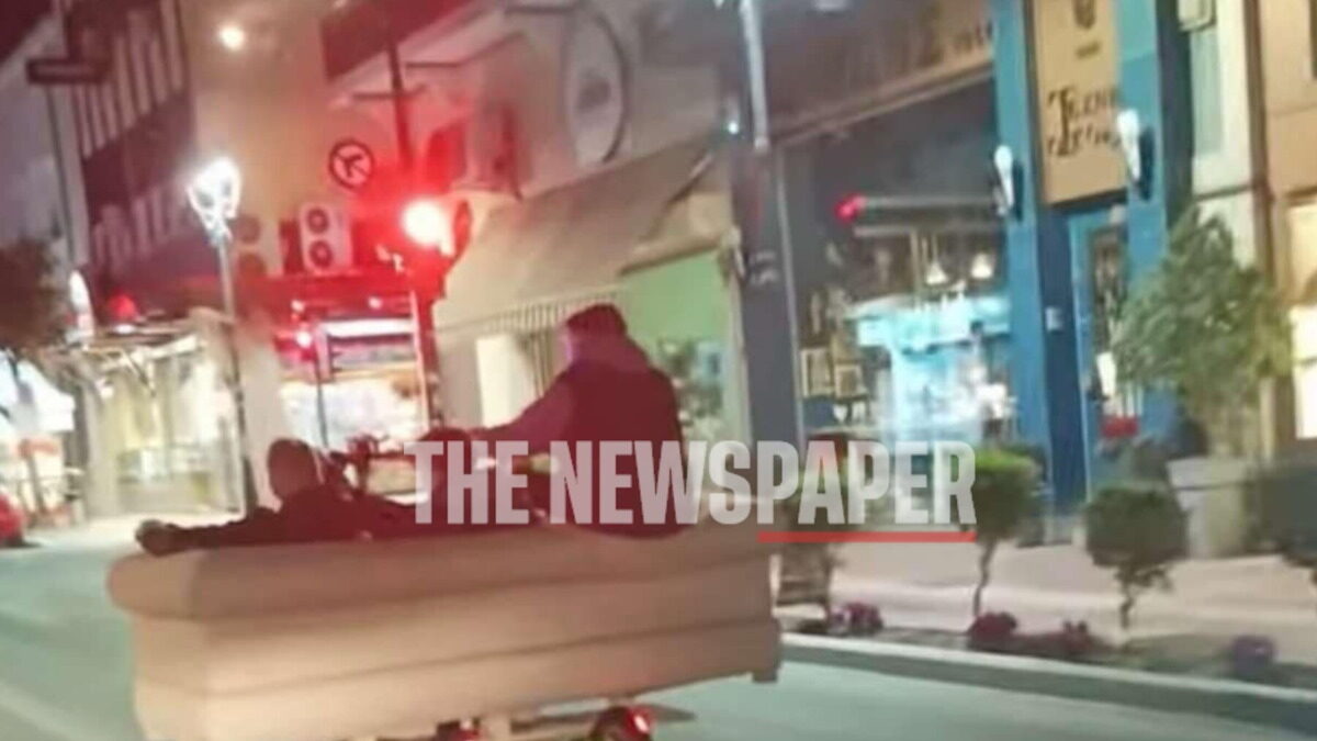 Το περιστατικό έχει ήδη προκαλέσει αντιδράσεις στα social media, ενώ αναμένεται παρέμβαση της Τροχαίας.