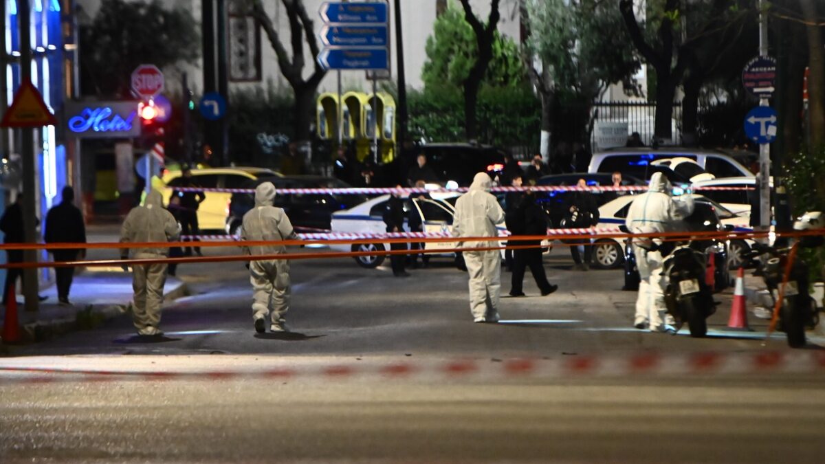 Πυροτεχνουργοί στη Λεωφόρο Συγγρού
