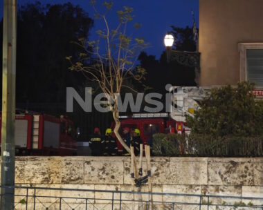 Ταυτοποιήθηκε ο άνδρας που έστειλε μήνυμα στο 112 για βόμβα στη Βουλή