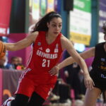 Η Ελεάννα Χριστινάκη στο Αθηναϊκός - Ολυμπιακός
