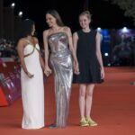 Η Αντζελίνα Τζολί με τις κόρες της Ζαχάρα και Σιλό