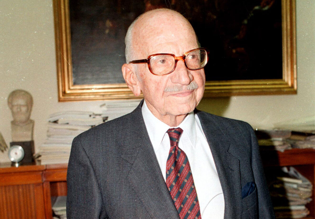 Ο Ξενοφών Ζολώτας