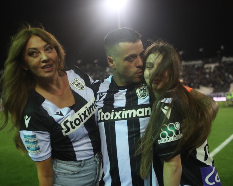 Σύζυγος Βιεϊρίνια: «Τον είδα να κλαίει έτσι για δεύτερη φορά, η πρώτη ήταν η προηγούμενη αποχώρηση από τον ΠΑΟΚ»