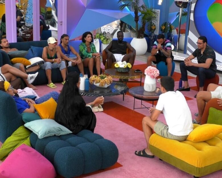 Big Brother: Τα emojis έφεραν τα πάνω κάτω – Ψηφοφορία αποχώρησης και μια συγκινητική βιντεοκλήση