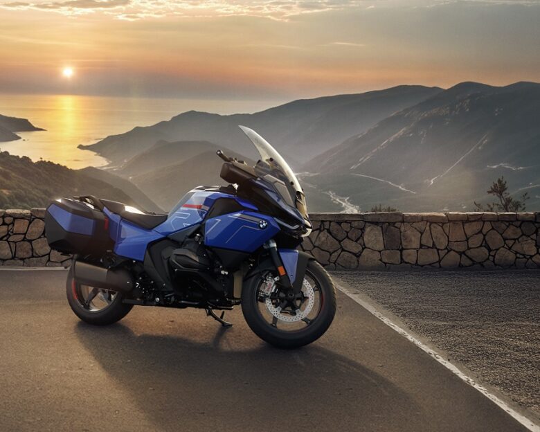 BMW: Η νέα R 1300 RT σε άλλο επίπεδο
