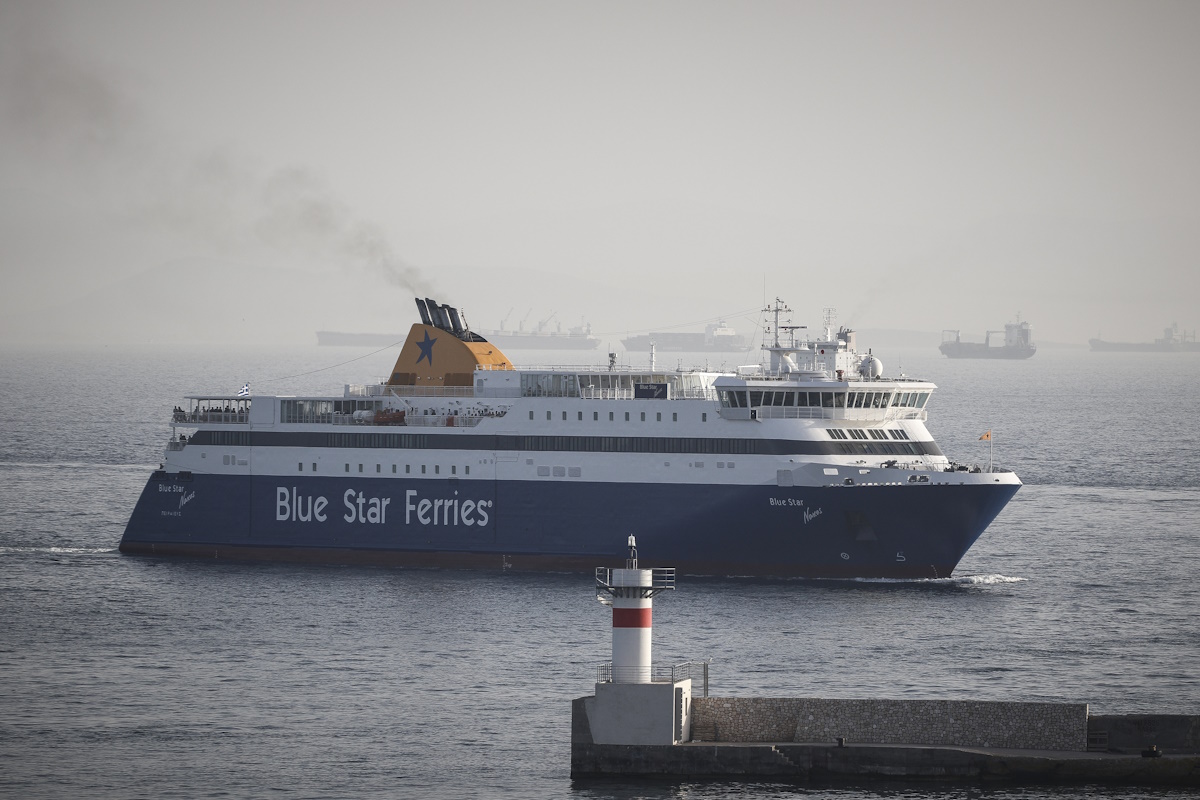Πλοίο της Blue Star Ferries