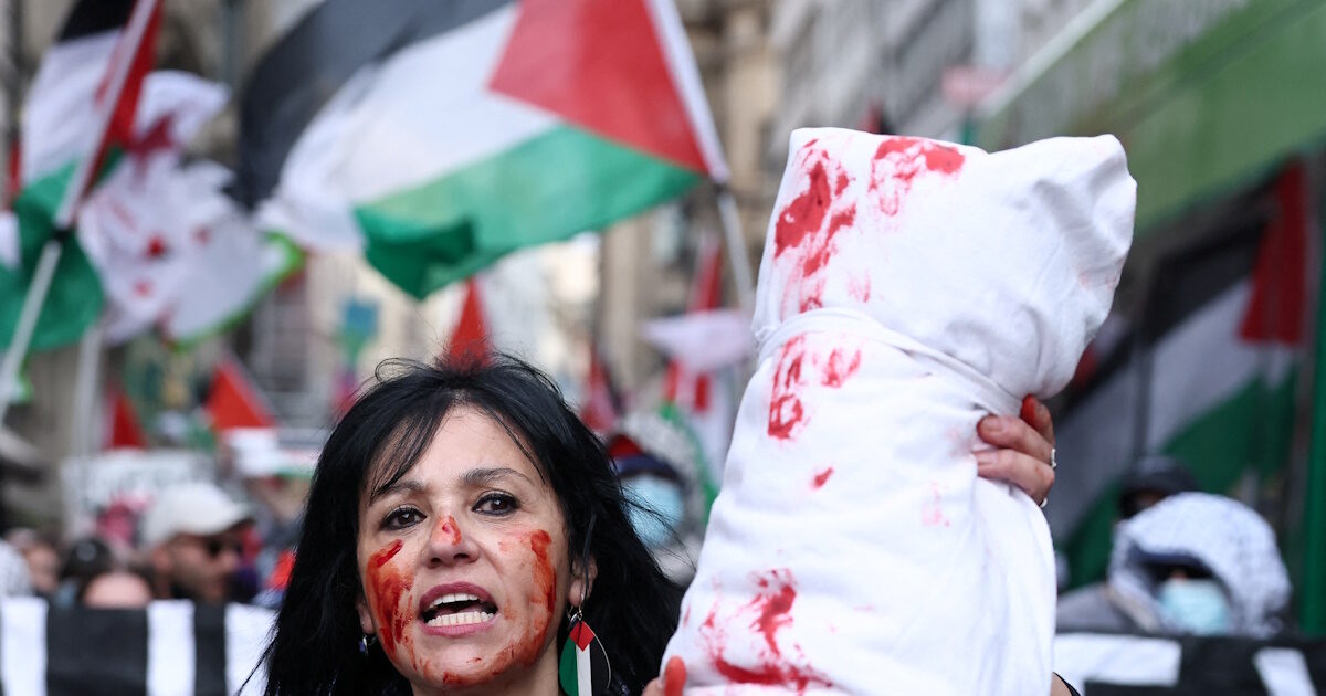 Eurovision 2025: “Bloody” protest in favor of Palestine just before the Grand Final on the streets of Basel